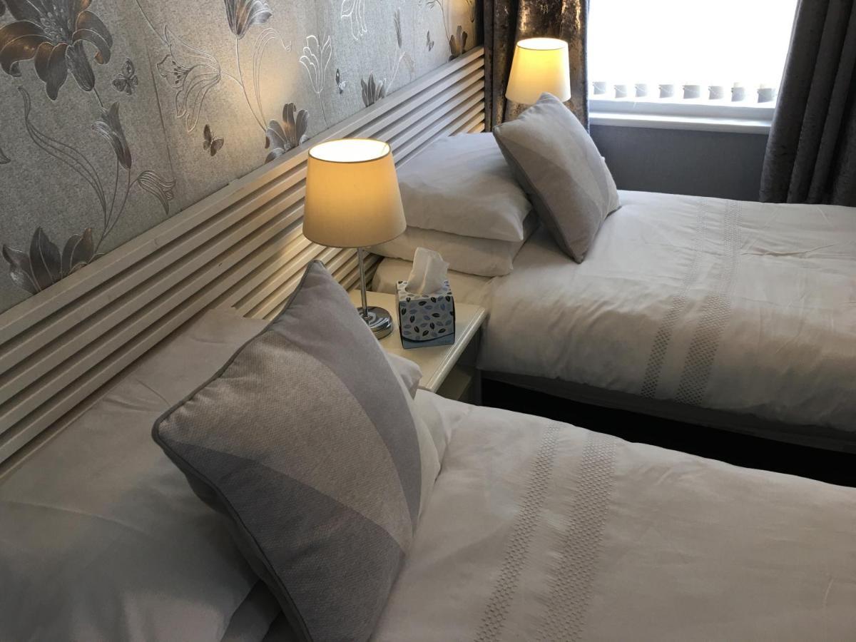 Glenheath Guest house Blackpool